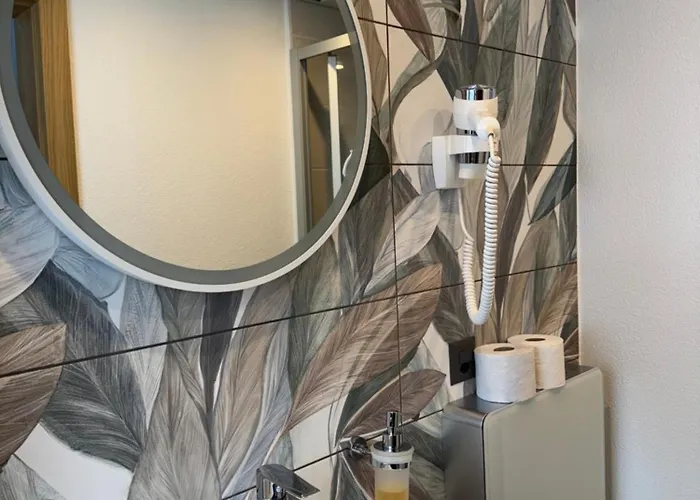 Eden Und Simonella Apartment